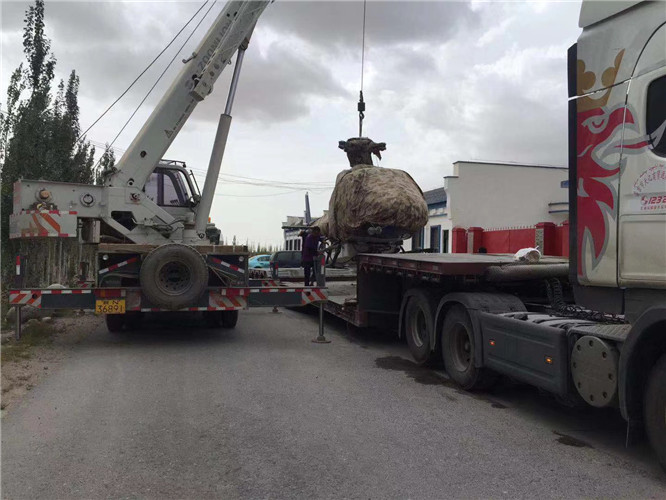 肇东市狭窄场地（如小区、车间）适合用哪种吊车？